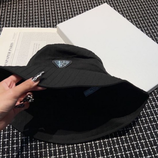 PRADA プラダ 今シーズンも人気ブランド 2024SS 帽子 PRADA プラダ 今シーズンも人気ブランド 2024SS 帽子