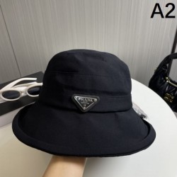 PRADA プラダ 存在感ばっちりなアイテム 2024SS 帽子