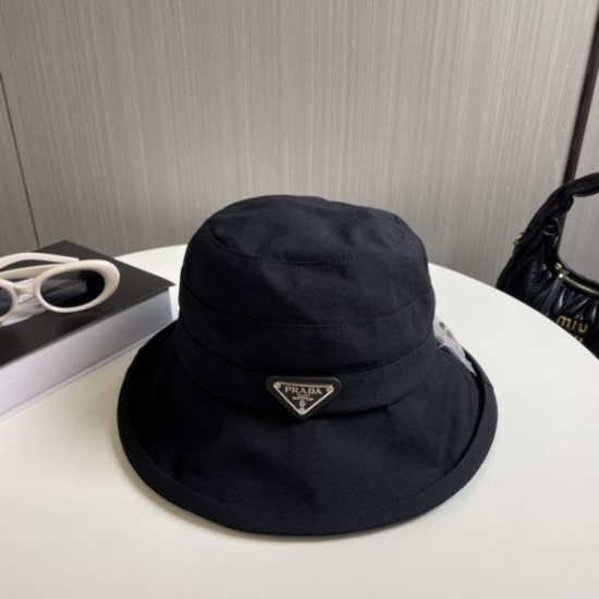 PRADA プラダ 存在感ばっちりなアイテム 2024SS 帽子 PRADA プラダ 存在感ばっちりなアイテム 2024SS 帽子