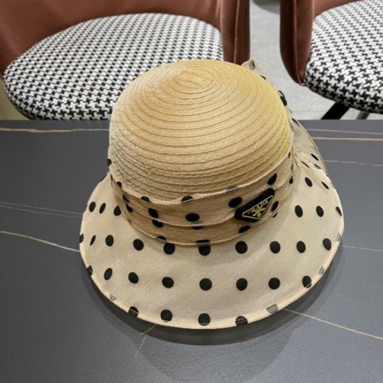 PRADA プラダ この夏は目を引くスタイル 2024SS 帽子 PRADA プラダ この夏は目を引くスタイル 2024SS 帽子
