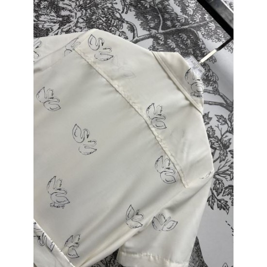 2024SS ワンピース BURBERRY バーバリー きれいめコーデに変身