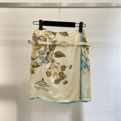 2024SS スカート PRADA プラダ 今シーズンのトレンドアイテム