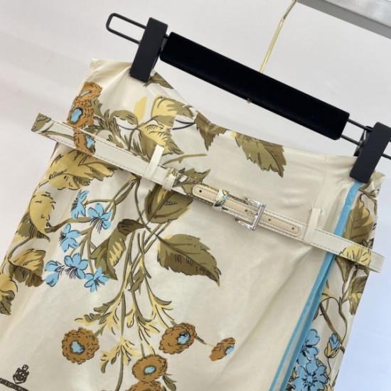 2024SS スカート PRADA プラダ 今シーズンのトレンドアイテム 2024SS スカート PRADA プラダ 今シーズンのトレンドアイテム