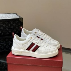 BALLY バリー 夏や秋口に活躍する 2024SS メンズ用 カジュアルシューズ