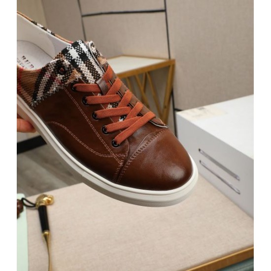 BURBERRY バーバリー 年末年始はセール 2024SS メンズ用 カジュアルシューズ BURBERRY バーバリー 年末年始はセール 2024SS メンズ用 カジュアルシューズ