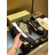 BURBERRY バーバリー 夏コーデの主役級 2024SS メンズ用 カジュアルシューズ BURBERRY バーバリー 夏コーデの主役級 2024SS メンズ用 カジュアルシューズ