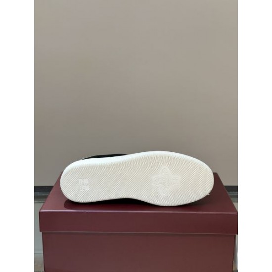 GUCCI グッチ 今夏も絶対に流行る 2024SS メンズ用 カジュアルシューズ GUCCI グッチ 今夏も絶対に流行る 2024SS メンズ用 カジュアルシューズ