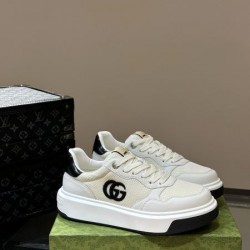 GUCCI グッチ 春夏の必需アイテム 2024SS メンズ用 カジュアルシューズ