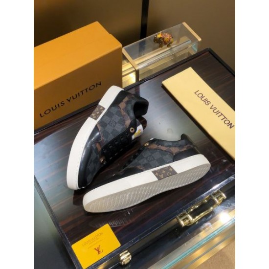 LOUIS VUITTON ルイヴィトン 夏オススメ新作 2024SS メンズ用 カジュアルシューズ LOUIS VUITTON ルイヴィトン 夏オススメ新作 2024SS メンズ用 カジュアルシューズ