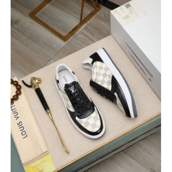 LOUIS VUITTON ルイヴィトン 話題の夏季新作 2024SS メンズ用 カジュアルシューズ LOUIS VUITTON ルイヴィトン 話題の夏季新作 2024SS メンズ用 カジュアルシューズ