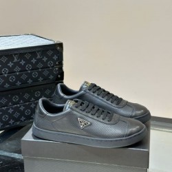 PRADA プラダ 夏のいいのアイテム 2024SS メンズ用 カジュアルシューズ