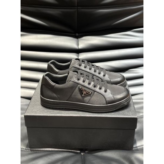 PRADA プラダ トレンド感たっぷり 2024SS メンズ用 カジュアルシューズ PRADA プラダ トレンド感たっぷり 2024SS メンズ用 カジュアルシューズ