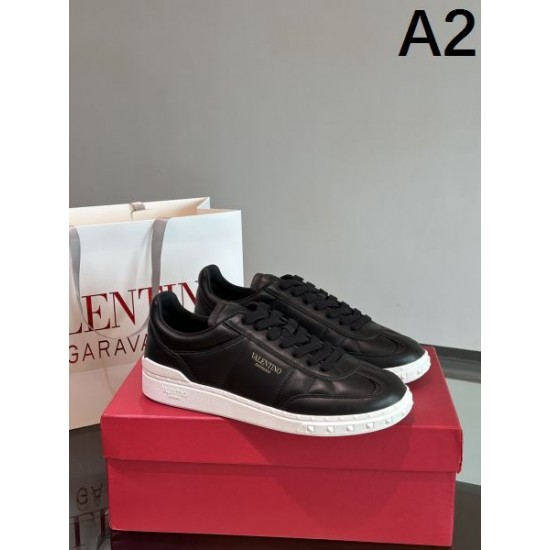 VALENTINO ヴァレンティノ 夏新作ご注目 2024SS メンズ用 カジュアルシューズ