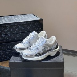 CHANEL シャネル 絶大な支持を誇る春夏新作 2024SS メンズ用 スニーカー