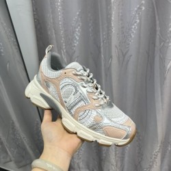 DIOR ディオール 春らしい繊細なアイテム 2024SS メンズ用 スニーカー