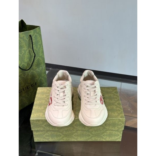 GUCCI グッチ お目立ち度の高い新品 2024SS メンズ用 スニーカー GUCCI グッチ お目立ち度の高い新品 2024SS メンズ用 スニーカー