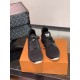 LOUIS VUITTON ルイヴィトン SALEお得にGET 2024SS メンズ用 スニーカー LOUIS VUITTON ルイヴィトン SALEお得にGET 2024SS メンズ用 スニーカー