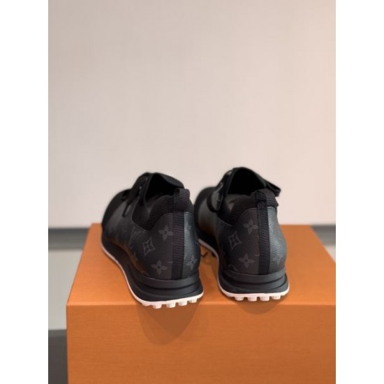 LOUIS VUITTON ルイヴィトン SALEお得にGET 2024SS メンズ用 スニーカー LOUIS VUITTON ルイヴィトン SALEお得にGET 2024SS メンズ用 スニーカー