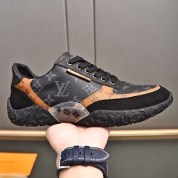 LOUIS VUITTON ルイヴィトン 最安価格新品 2024SS メンズ用 スニーカー