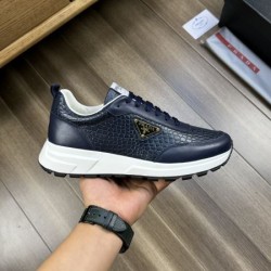 PRADA プラダ 圧倒的人気アイテム 2024SS メンズ用 スニーカー