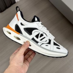 VALENTINO ヴァレンティノ 新作すぐ届く 2024SS メンズ用 スニーカー