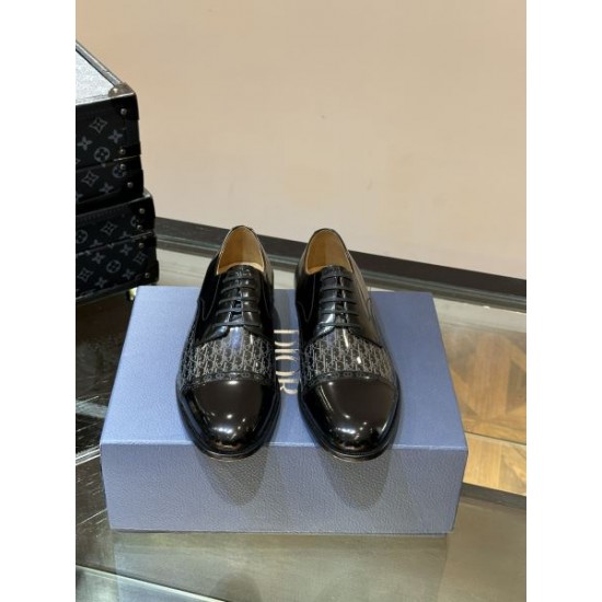 DIOR ディオール 春先にはもってこいの色 2024SS メンズ用 ビジネスシューズ DIOR ディオール 春先にはもってこいの色 2024SS メンズ用 ビジネスシューズ