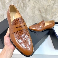 DIOR ディオール 毎シーズン存在感のある 2024SS メンズ用 ビジネスシューズ