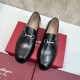 FERRAGAMO サルヴァトーレ フェラガモ 話題沸騰中 2024SS メンズ用 ビジネスシューズ