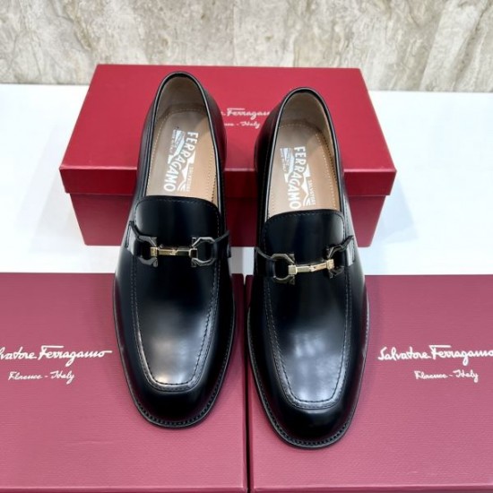 FERRAGAMO サルヴァトーレ フェラガモ 話題沸騰中 2024SS メンズ用 ビジネスシューズ