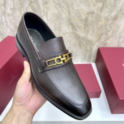 FERRAGAMO サルヴァトーレ フェラガモ 海外大人気 2024SS メンズ用 ビジネスシューズ