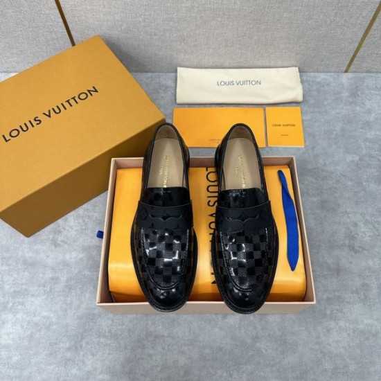 LOUIS VUITTON ルイヴィトン 今年は先取り 2024SS メンズ用 ビジネスシューズ LOUIS VUITTON ルイヴィトン 今年は先取り 2024SS メンズ用 ビジネスシューズ
