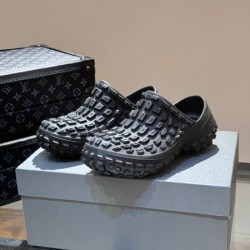 BALENCIAGA バレンシアガ 海外よりお届け限定品 2024SS メンズ用 サンダル