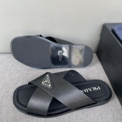 PRADA プラダ 春夏欠かせない定番アイテム 2024SS メンズ用 サンダル