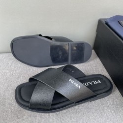 PRADA プラダ 使えて可愛いデザイン夏新品 2024SS メンズ用 サンダル