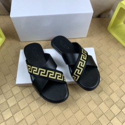 VERSACE ヴェルサーチェ 夏季大人気アイテム 2024SS メンズ用 サンダル