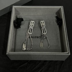 BALENCIAGA バレンシアガ 春夏の定番新品 2024SS イヤリング