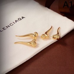 BALENCIAGA バレンシアガ 最新で一目惚れ 2024SS イヤリング