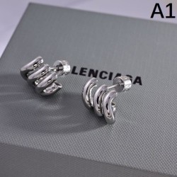 BALENCIAGA バレンシアガ 必見素敵お上品 2024SS イヤリング