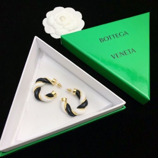 BOTTEGA VENETA ボッテガヴェネタ 最新作入荷 2024SS イヤリング