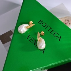 BOTTEGA VENETA ボッテガヴェネタ 限定数限り 2024SS イヤリング