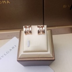 BVLGARI ブルガリ 今夏も絶対に流行る 2024SS イヤリング