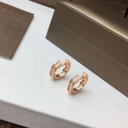 BVLGARI ブルガリ 夏気分を盛り上げる 2024SS イヤリング