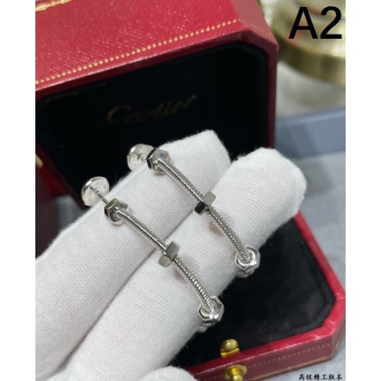 CARTIER カルティエ 明るい雰囲気があり 2024SS イヤリング CARTIER カルティエ 明るい雰囲気があり 2024SS イヤリング