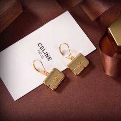 CELINE セリーヌ 完売必須☆お早めに 2024SS イヤリング