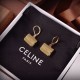 CELINE セリーヌ 完売必須☆お早めに 2024SS イヤリング CELINE セリーヌ 完売必須☆お早めに 2024SS イヤリング