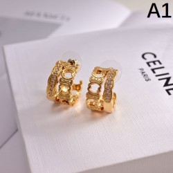 CELINE セリーヌ 海外大人気アイテム 2024SS イヤリング