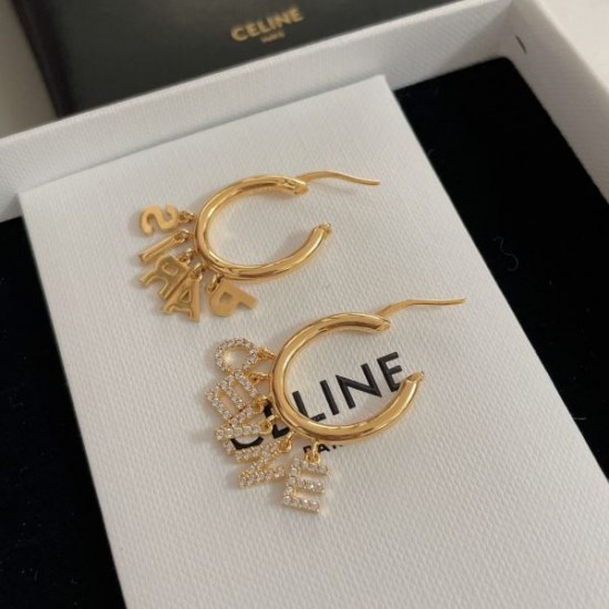 CELINE セリーヌ この夏に入れるべき 2024SS イヤリング CELINE セリーヌ この夏に入れるべき 2024SS イヤリング