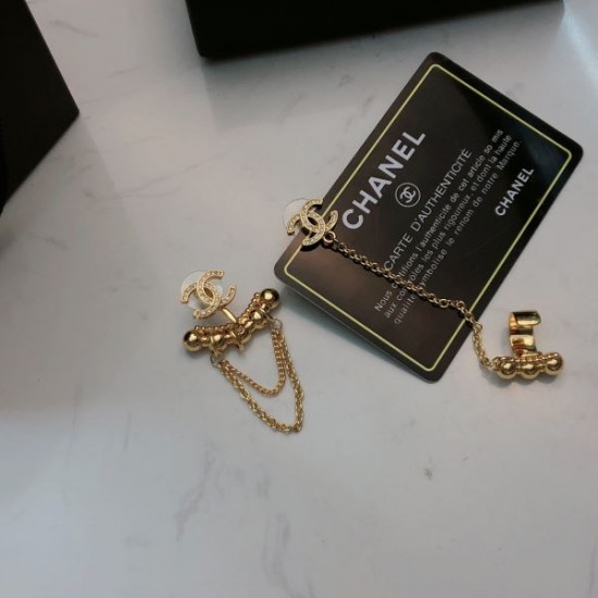 CHANEL シャネル 足下注目してくれる 2024SS イヤリング CHANEL シャネル 足下注目してくれる 2024SS イヤリング