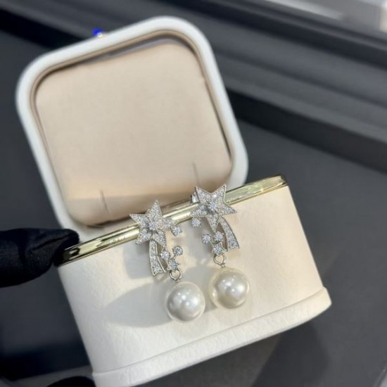 CHANEL シャネル 数量限定奇跡の入荷 2024SS イヤリング CHANEL シャネル 数量限定奇跡の入荷 2024SS イヤリング