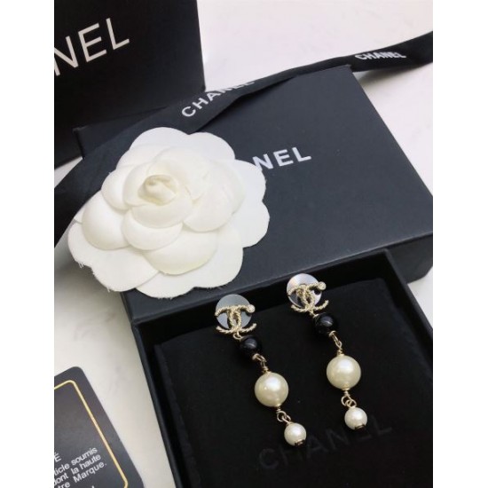 CHANEL シャネル 新作限定早い者勝ち 2024SS イヤリング CHANEL シャネル 新作限定早い者勝ち 2024SS イヤリング